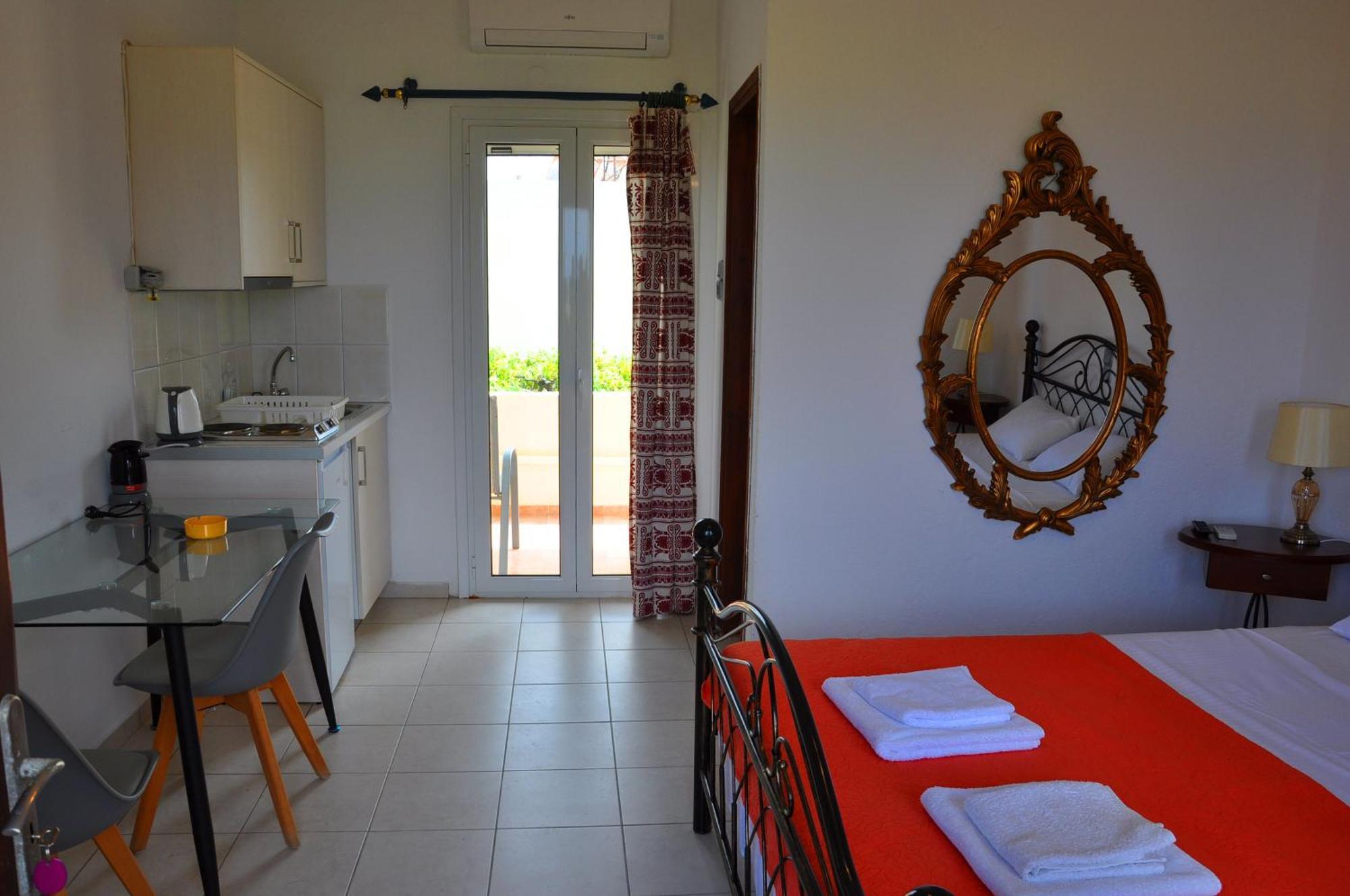 Dimitra Appartement *